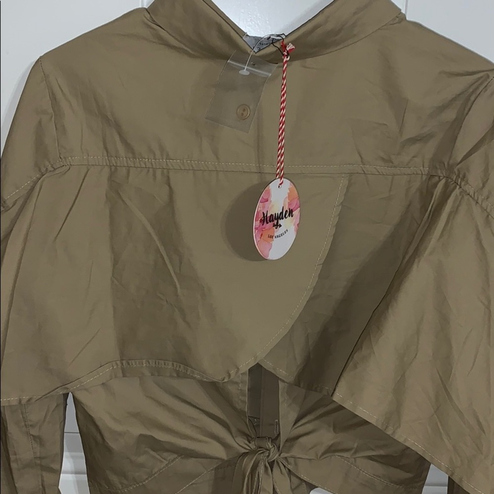 Top - Picture 4 of 4